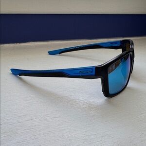 Oakley Mainlink - Prism Sapphire Lens